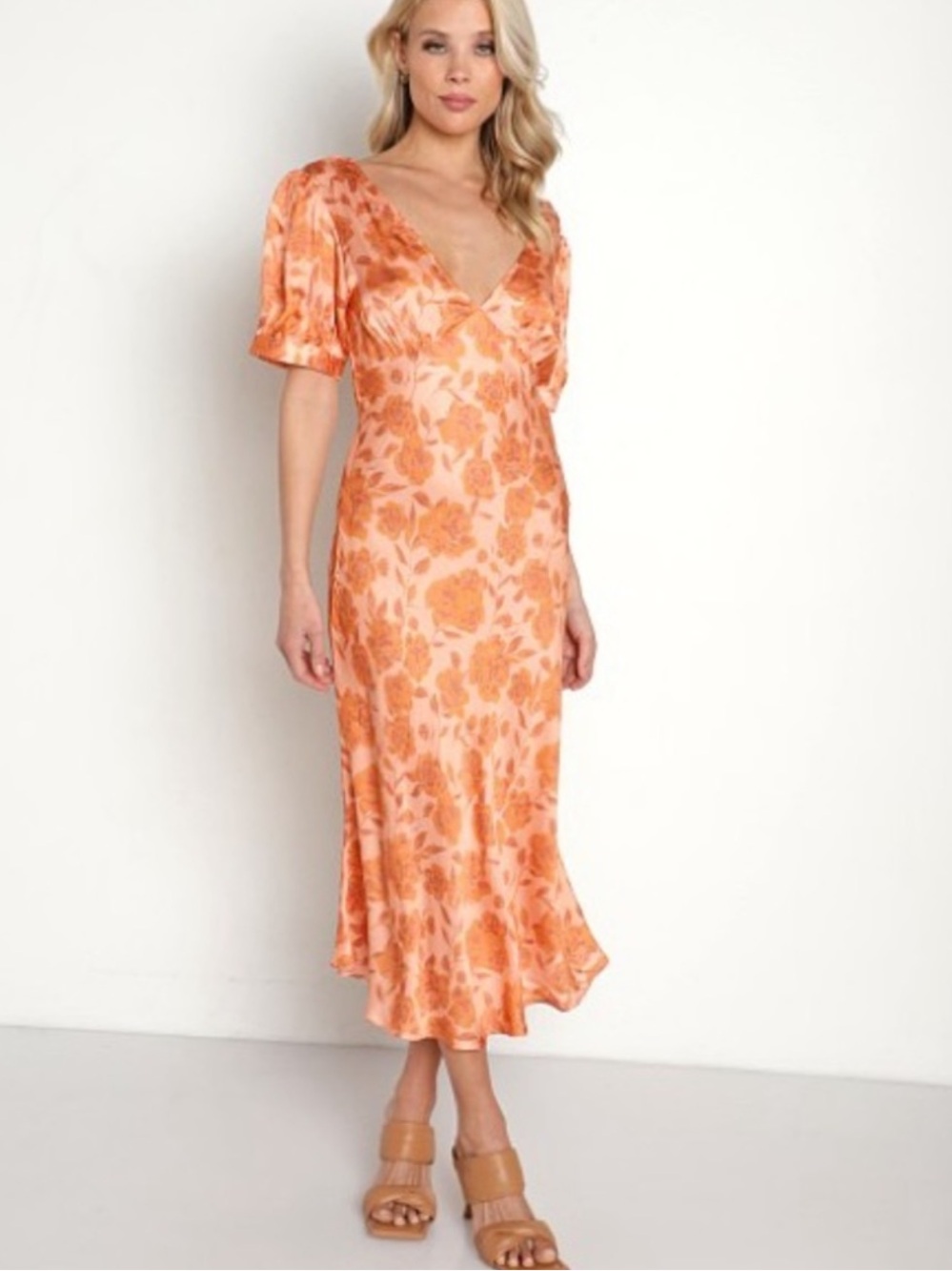 Jen’s Pirate Booty Daisy Circle Floral Dress small
